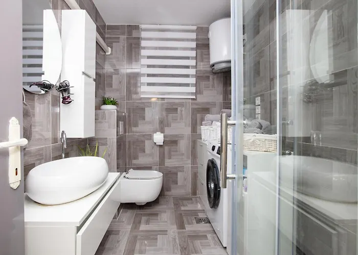 Apartman With Parking Space - 22886