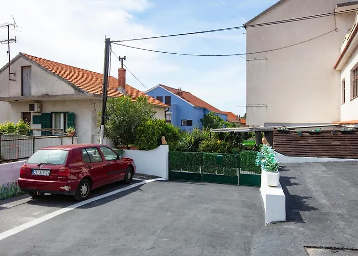 Apartman With Parking Space - 22886